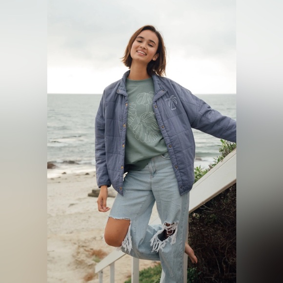 Amuse Society X Beachly - The Sea Breeze Quilted Jacket size S/M - Picture 5 of 11